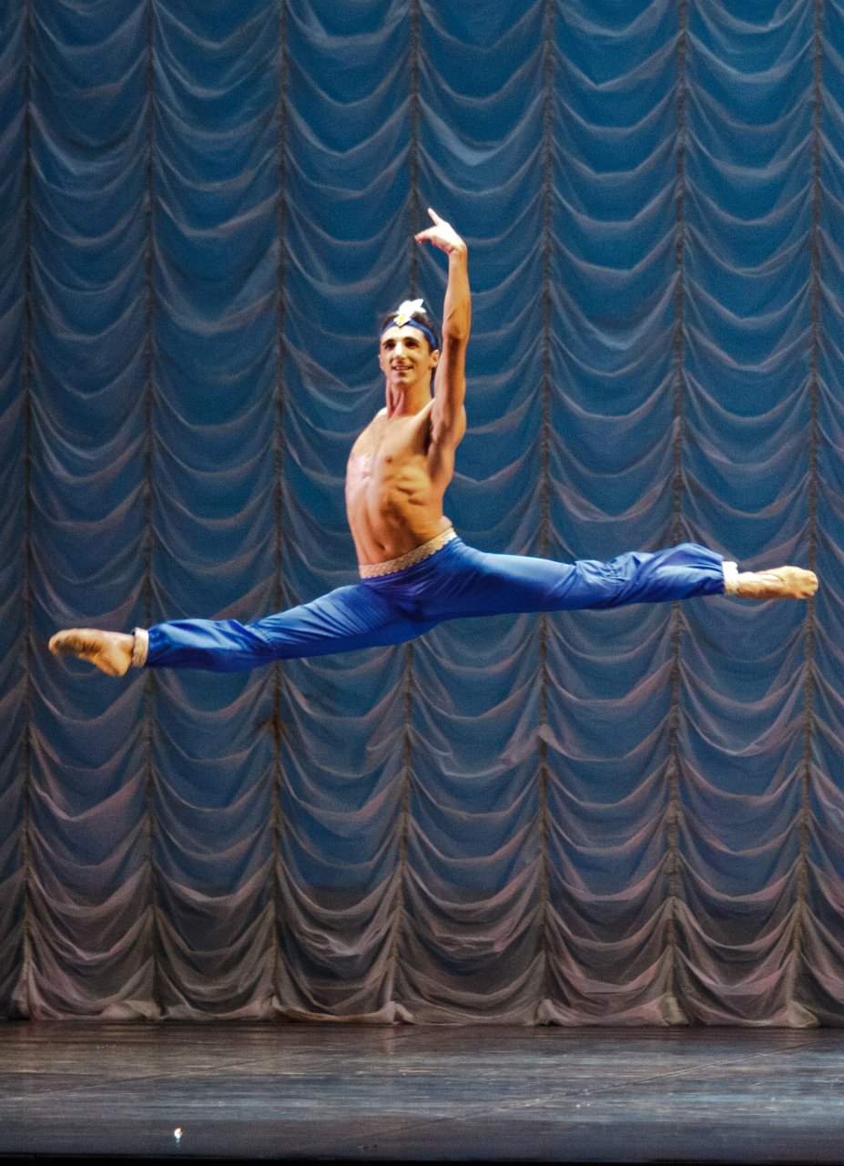 Ульви Азизов примет участие в гала-концерте Etoile Ballet Gala